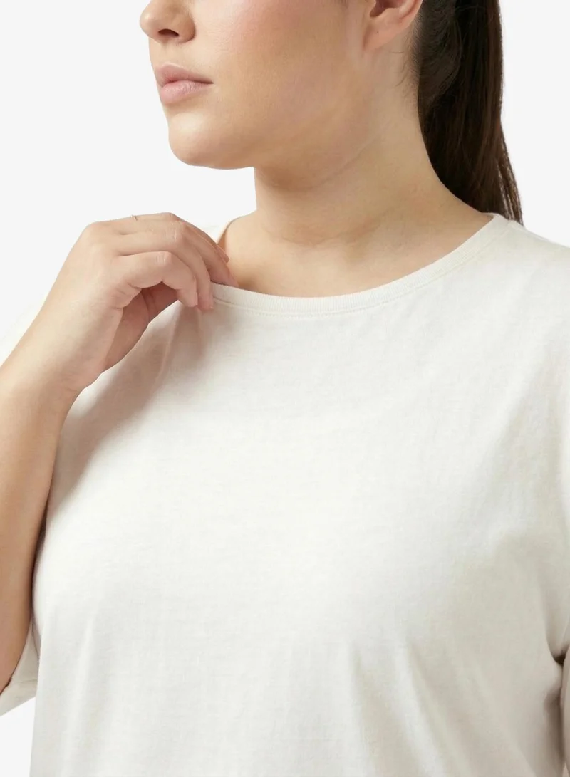 FRWD  FRWD Plus Soft Touch Seamless T-shirt for Women | Best Price UAE