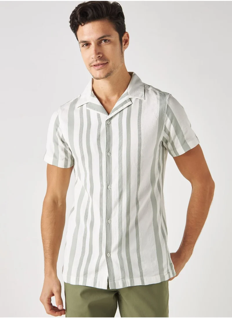 ايكونيك Striped Relaxed Fit Shirt