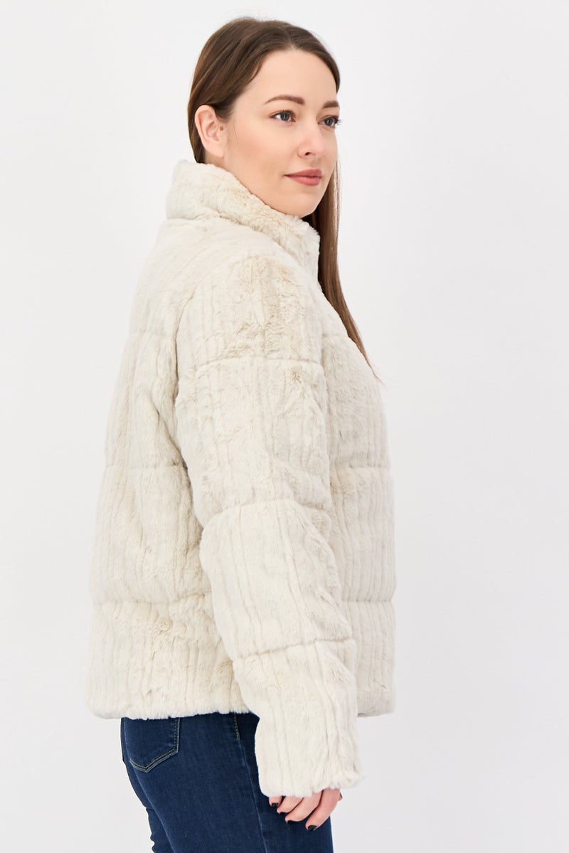Bearpaw Women Textured Sherpa Jacket, Cream - Image 2