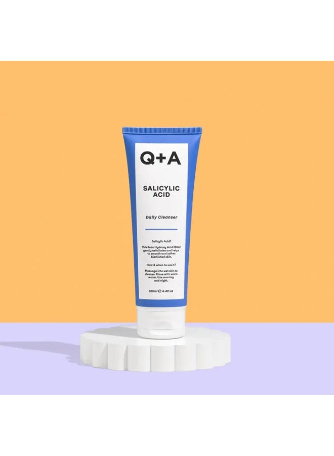 Q+A Salicylic Acid Daily Cleanser - 125ml - Image 3