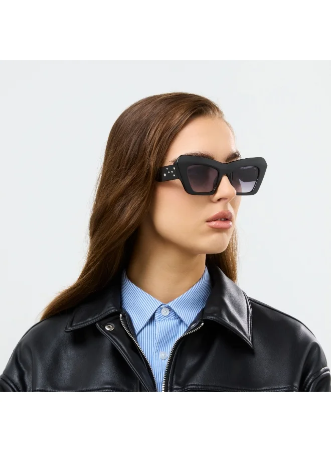 بلاك أوت بلاك آوت ديزي