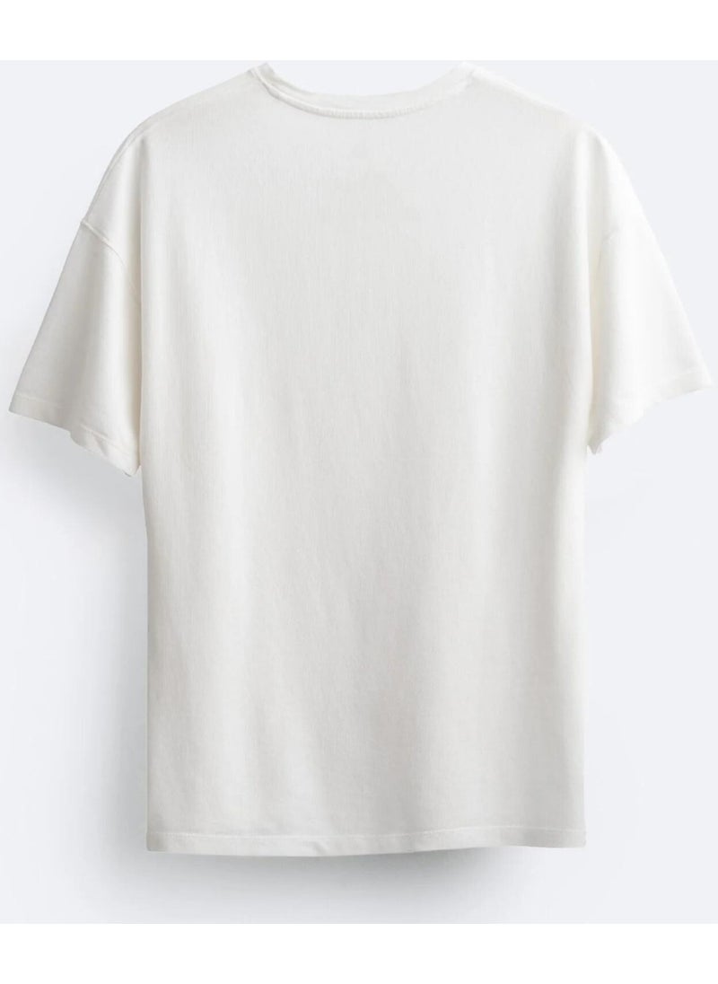 Alex Rosen Oversize Crew Neck Owl Printed Short Sleeve White T-Shirt  - Image 2