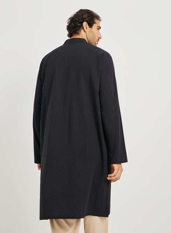 Take Two Take Two Men Black Sequin Detail Button Front Long Sleeve Thobe  - Image 4