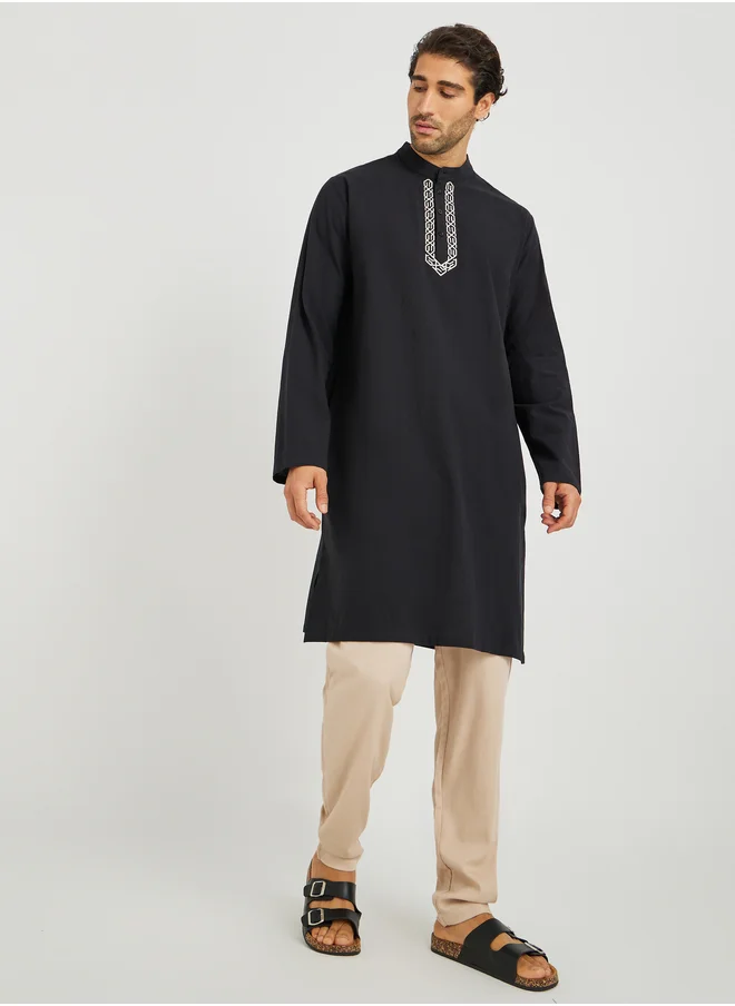 تايك تو Take Two Men Black Sequin Detail Button Front Long Sleeve Thobe