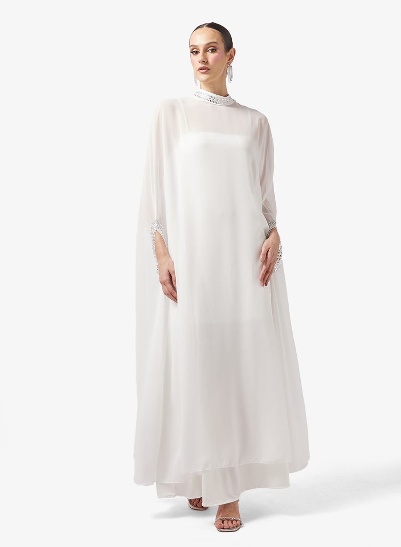 خزانة قفطان بتفاصيل مطرزة - Image 1