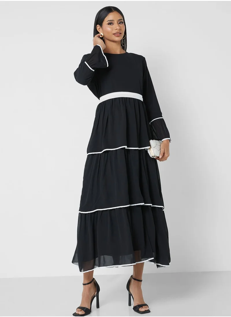 Khizana Layered Dress With Contrast Piping