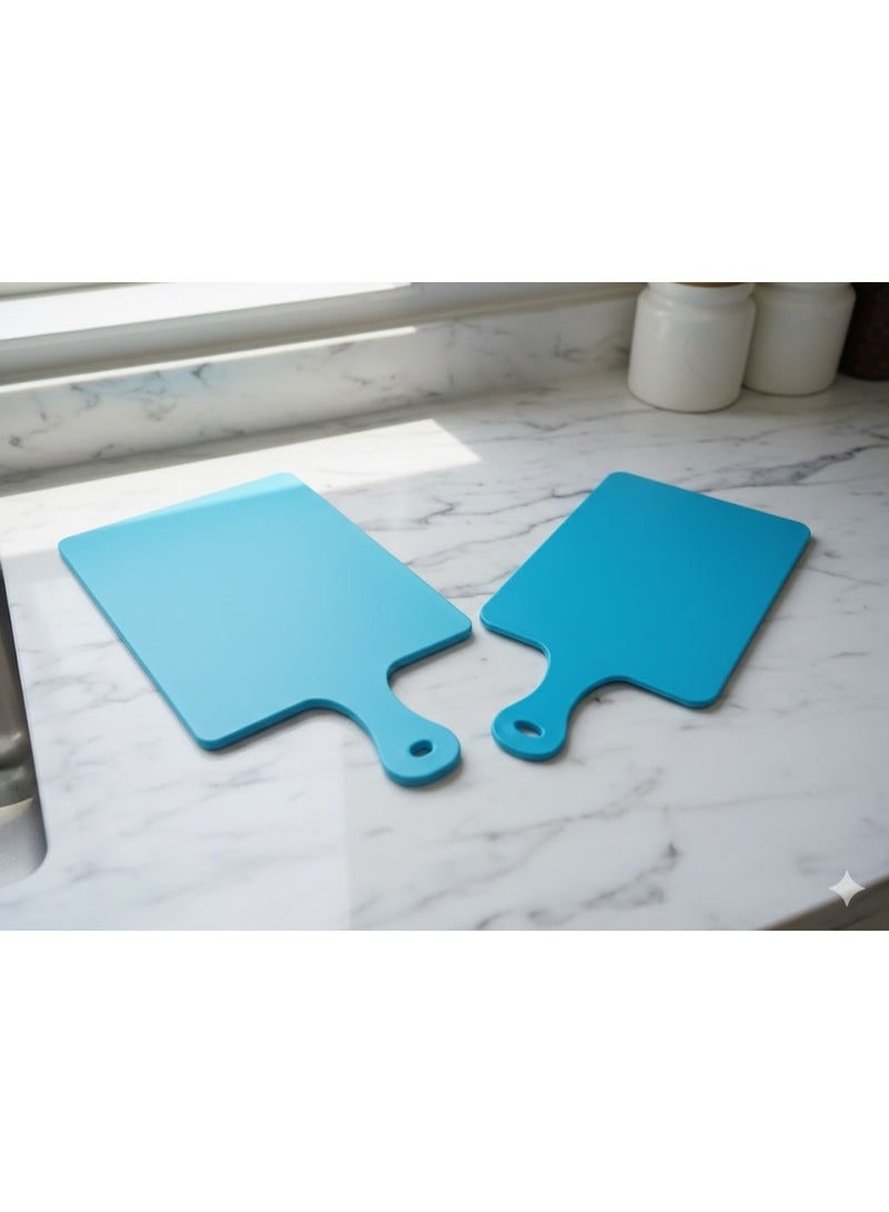 فافيلا طقم بلانشات تقطيع بلاستيك متين – قطعتين (صغير + كبير) – سطح قوي غير قابل للانزلاق ومقبض مريح للاستخدام اليومي متعدد الالوان - Image 3