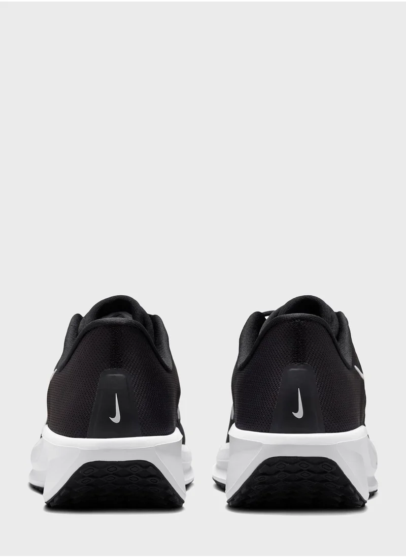 Nike Quest 6