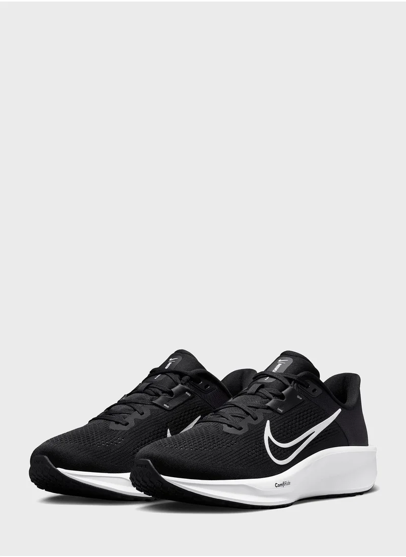Nike Quest 6