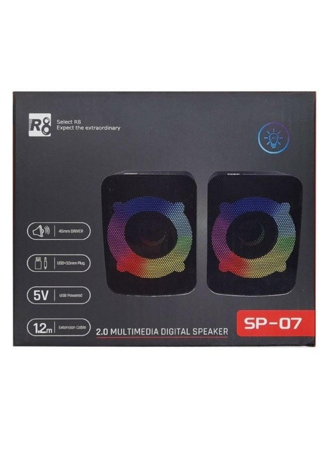 أر8 - مكبر صوت كمبيوتر SP07 RGB متعدد الوسائط 2.0 قناة، 3 وات * 2 مكبر صوت كمبيوتر سلكي صغير مزود بمنفذ USB 2.0 + قابس صوت 3.5 مم، موسيقى LED ستيريو للكمبيوتر والكمبيوتر المحمول والهاتف المحمول | أسود - Image 1