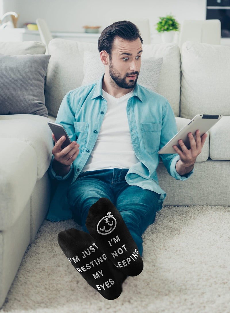 أنا لست نائمًا، أنا فقط أستريح عينيّ، جوارب مضحكة وغير تقليدية، هدايا عيد ميلاد للرجال والنساء، أبي، صديق. - Image 3