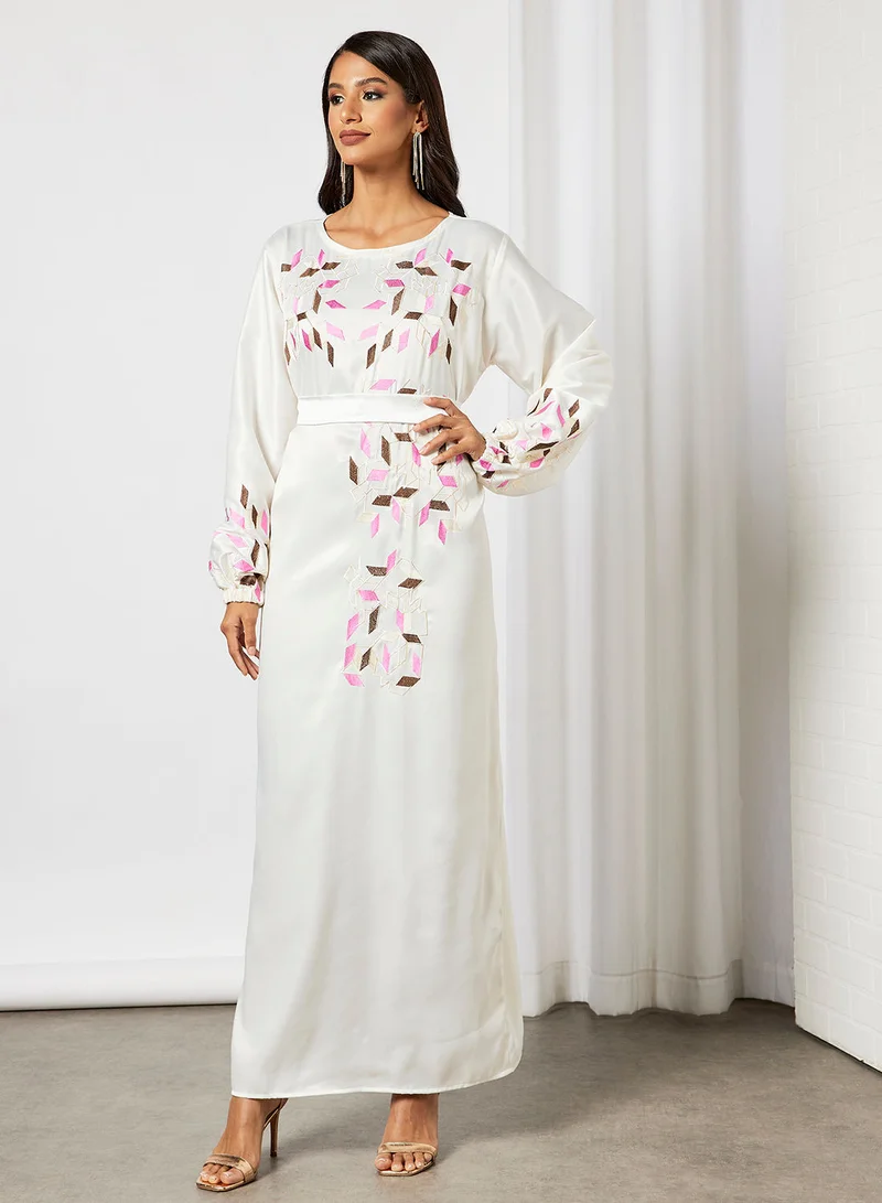 Hayat Jalabiya With Embroidery And Garterised Wrist With Belt