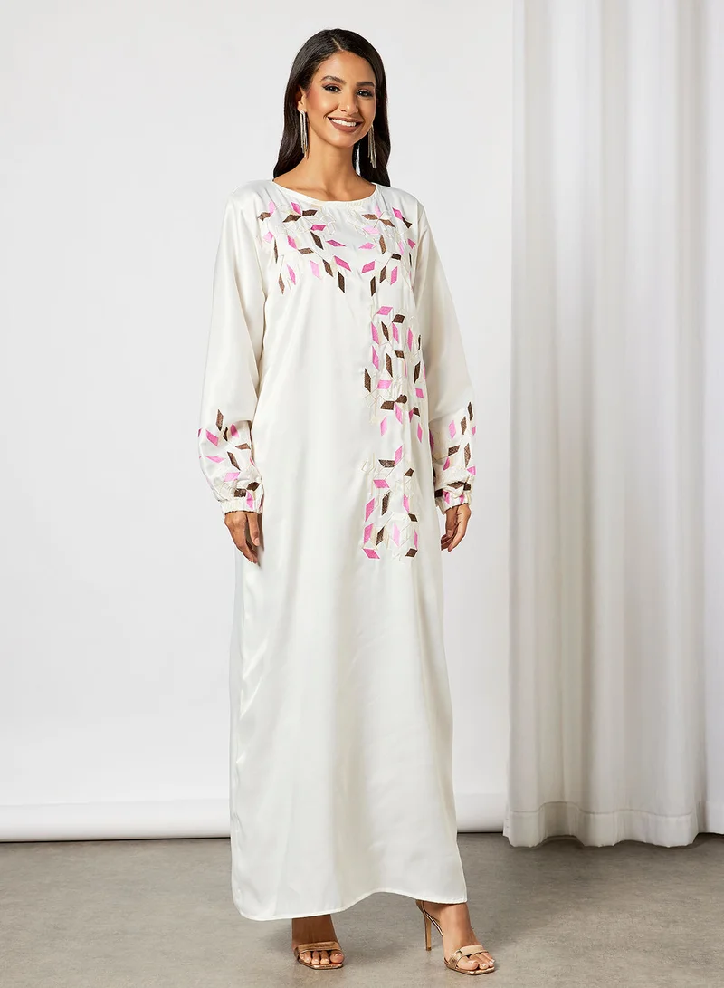 Hayat Jalabiya With Embroidery And Garterised Wrist With Belt
