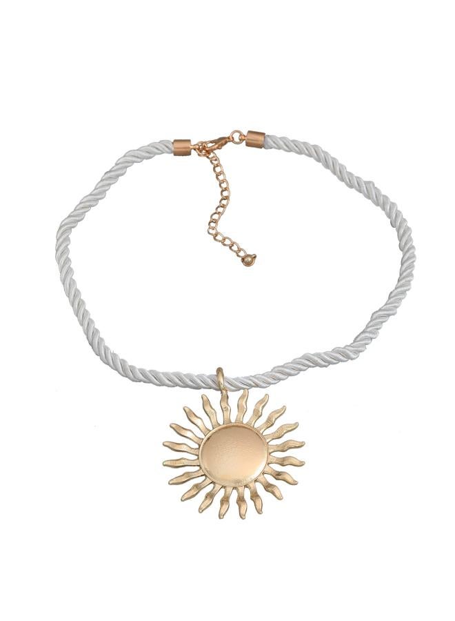 Summer New Sun Necklace Exaggerated European And American Necklace Women's Fashionable Alloy Sunflower Pendant Accessories Necklace 