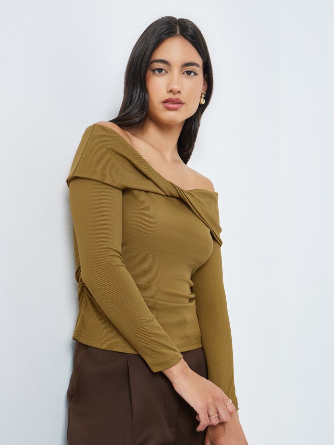 Styli Tan Off-Shoulder Twisted Front Knit Top - Image 1