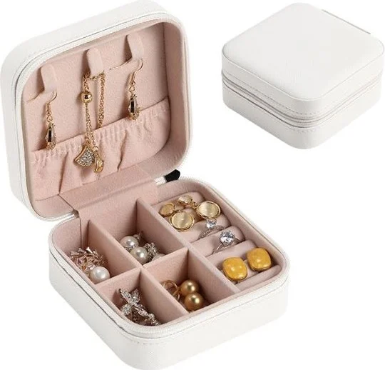 Chavin White Leather Travel Ring Earring Necklace Jewelry Box ST1-64BY