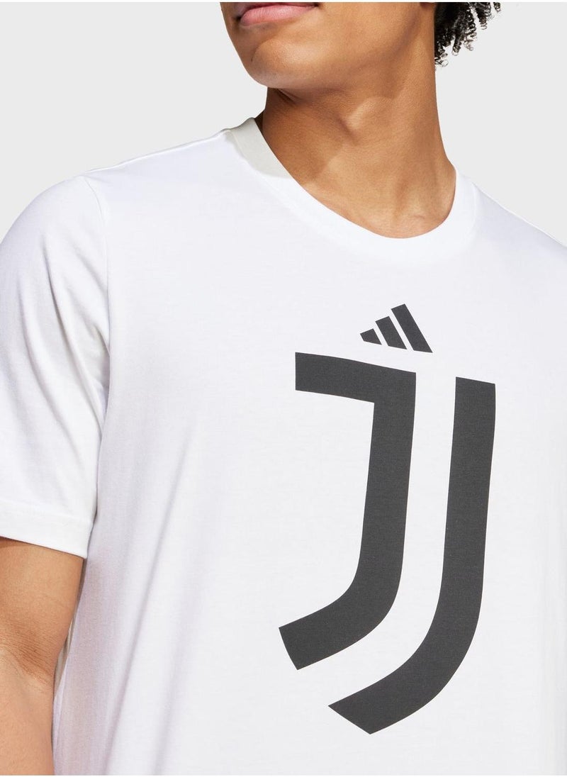 Juventus Dna Graphic T-Shirt - pzsku/Z020866F0CCF66EF27180Z/45/_/1730209104/39ee4525-7c03-43a3-8abe-0b0e9bebae52