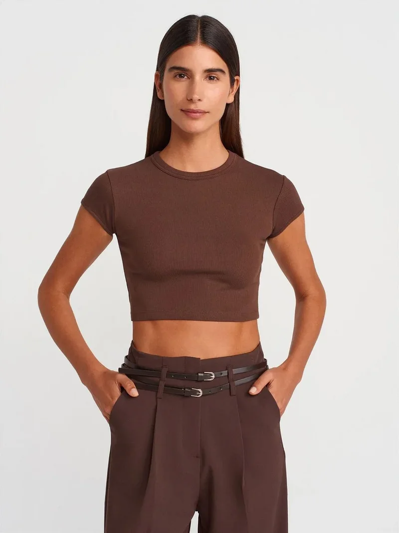 ديلفين DILVIN Women's Slim Fit Crop Crew Neck T-Shirt