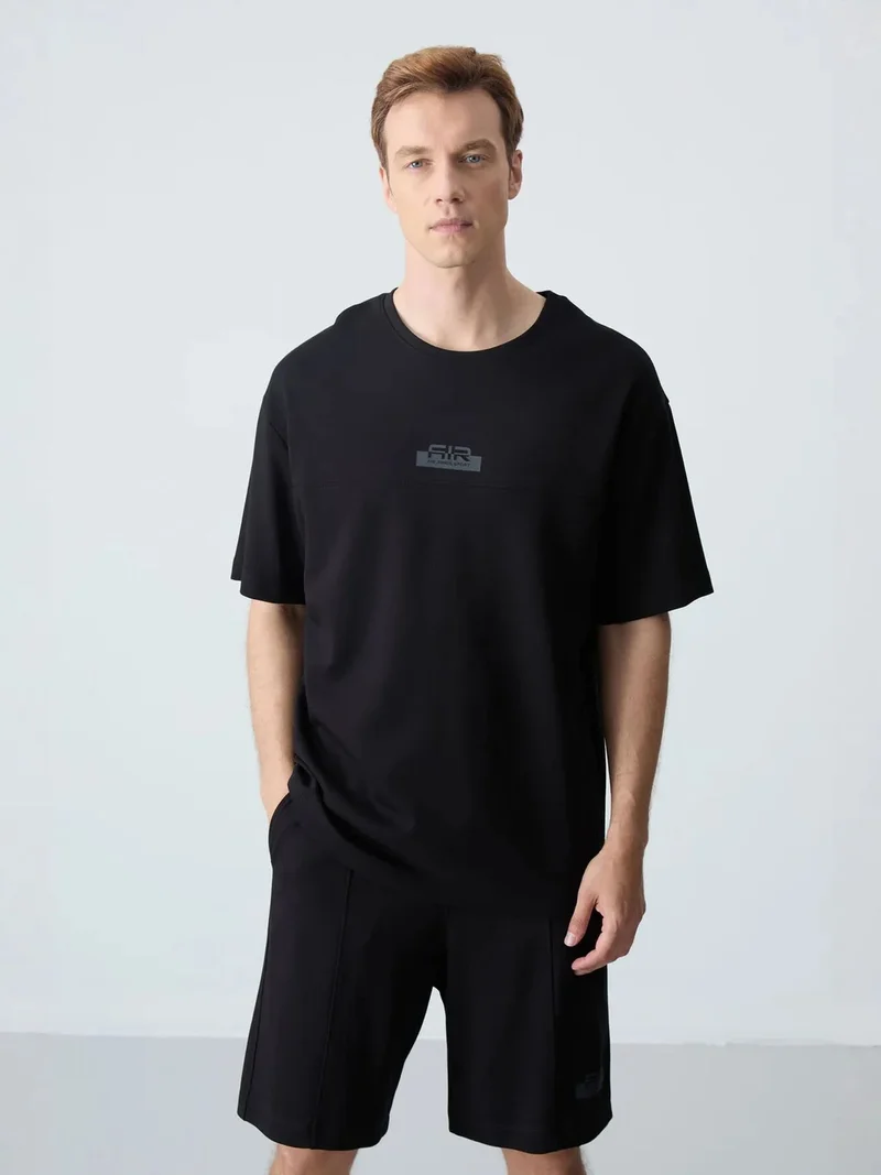 تومي لايف TOMMY Men's Oversized T-Shirt And Shorts Set