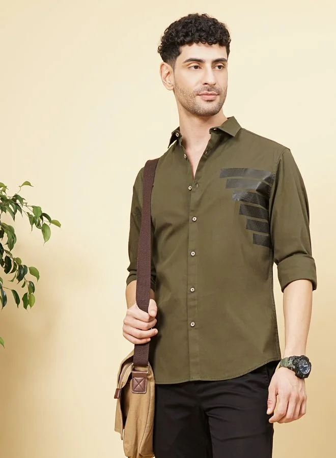 The Indian Garage Co Men Slim Fit Placement Print Full Sleeves Cutaway Collar Casual Shirt