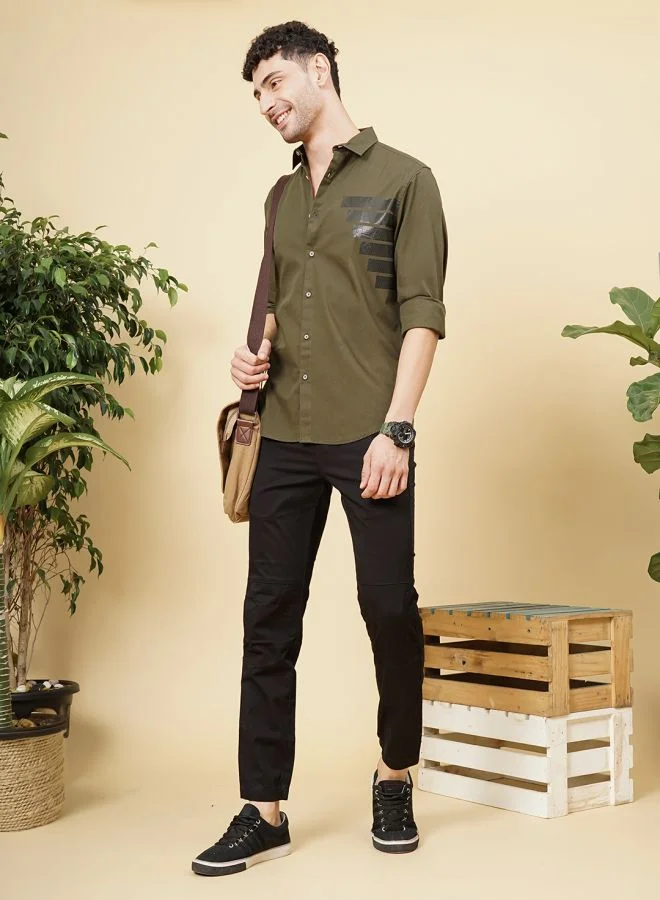 The Indian Garage Co Men Slim Fit Placement Print Full Sleeves Cutaway Collar Casual Shirt
