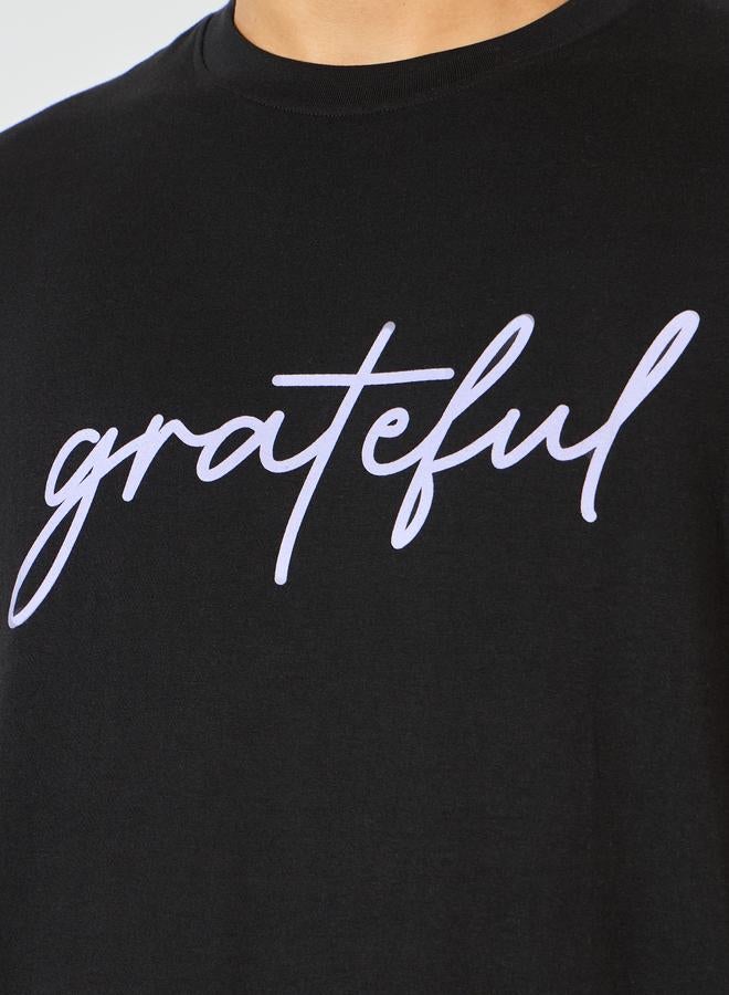 Styli Styli Oversized Grateful Text Print T-Shirt  - Image 3
