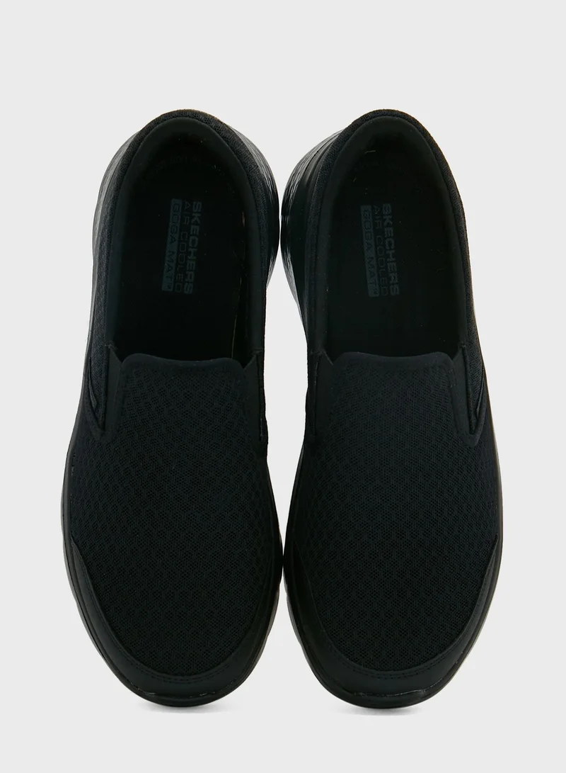 SKECHERS Go Walk Flex