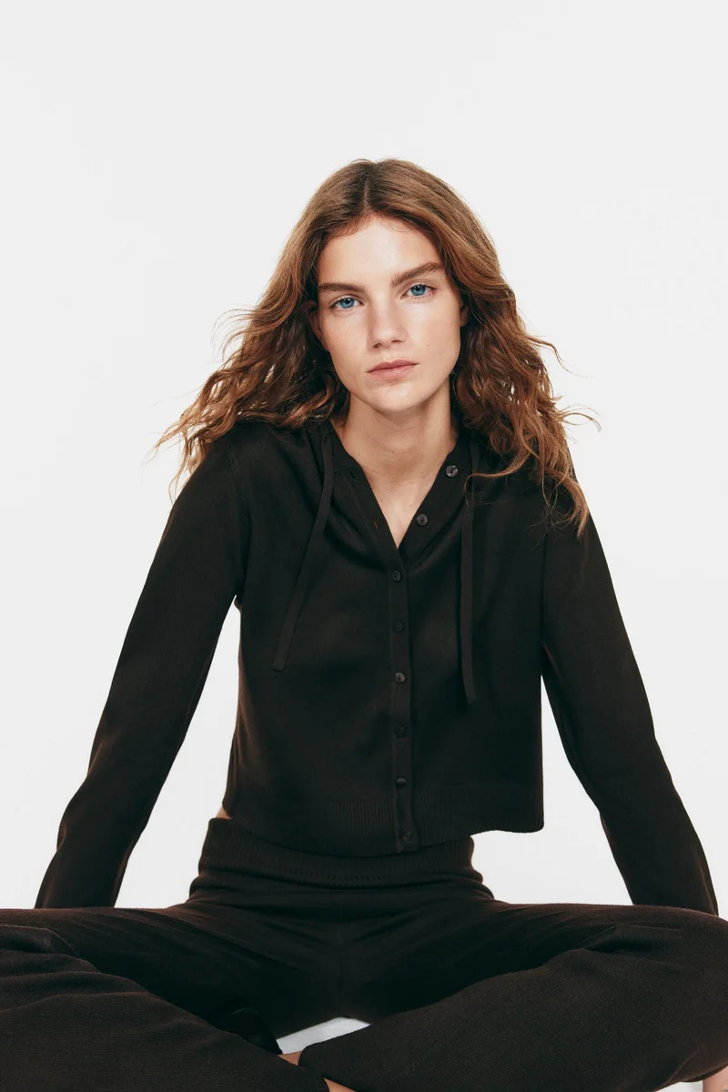 اتش اند ام كارديغان بغطاء رأس