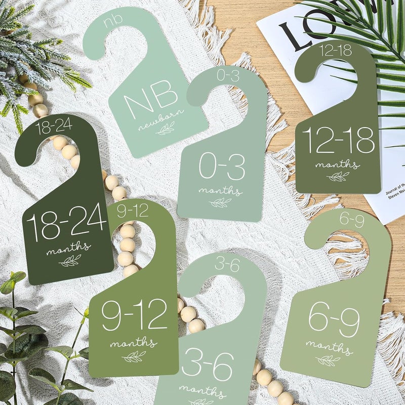 Whaline فاصل خزانة الأطفال 7 قطع من وايلين باللون الأخضر المريمي من الأكريليك لحامل الملابس منظم الملابس تدرج أخضر من حديثي الولادة حتى 24 شهر سميك فواصل خزانة الأطفال للمنزل والحضانة 35 × 7 بوصة - Image 4