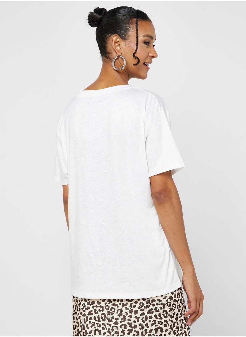 Ginger - Crew Neck Graphic T-shirt - Image 1