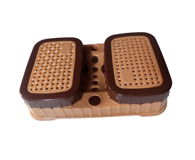 Tekzie Plastic Double Sealed Drain Soap Dish Tray Holder with Lid Cover Box Case Soap Holder (Pack of 1) (Random Color Will Be Sent) - Image 1