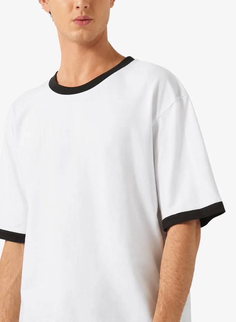 Seventy Five  Essential Crew Neck Oversize Drop Shoulder T-Shirt for Men | Best Price UAE