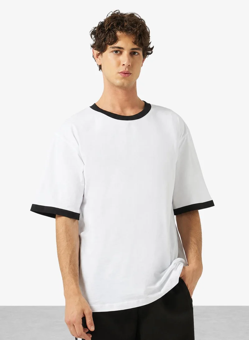 Seventy Five Essential Crew Neck Oversize Drop Shoulder T-Shirt