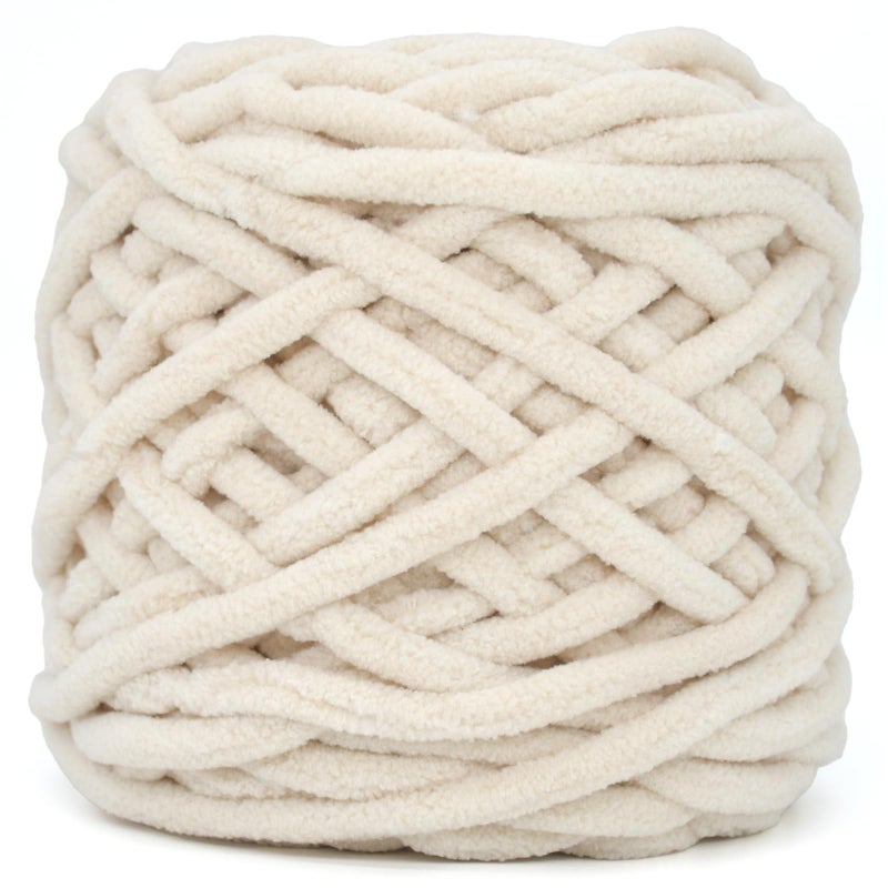 Chunky Velvet Chenille Yarn for Crocheting Velvet Fluffy Plush Thick Bulky Chunky Chenille Velvet Soft Baby Blanket Yarn for Crocheting Hand Knitting 100gBeige