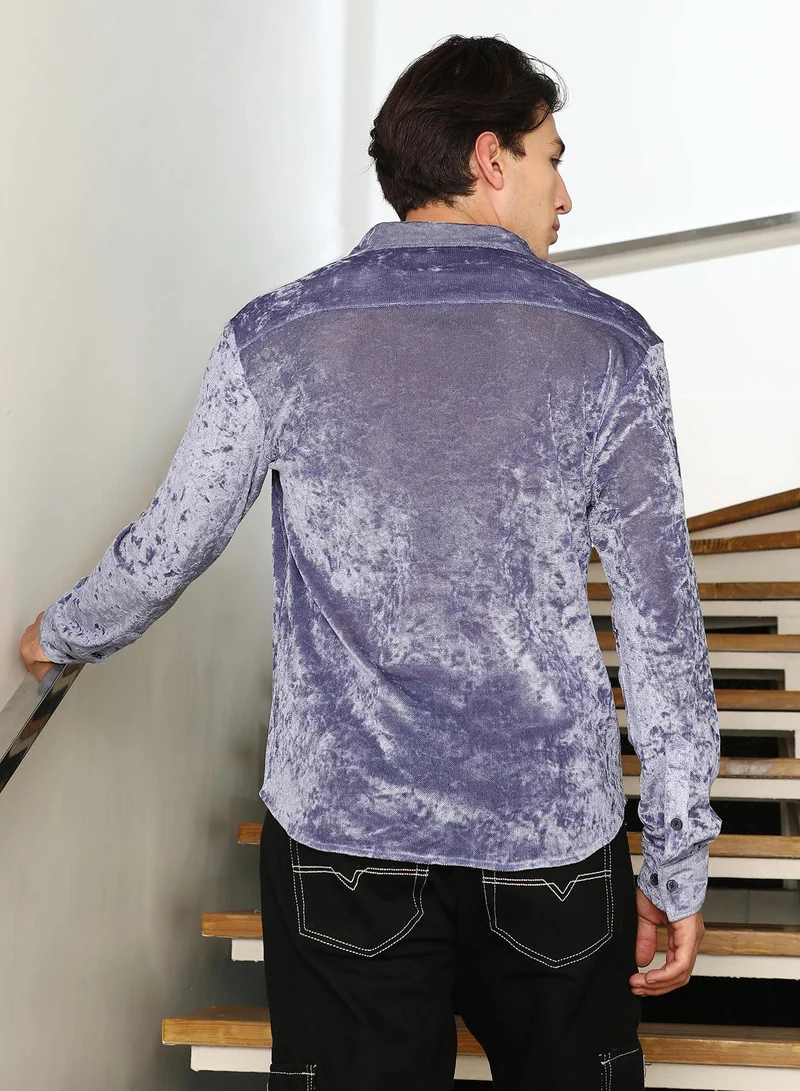 Campus Sutra Campus Sutra Men's Cornflower Blue Solid Velvet Shirt | Velvet Textured Full Sleeve Spread Collar Solid Design | Premium Polyester Blend Woven Fabric For Club Wear & Semi-Formal Occasions