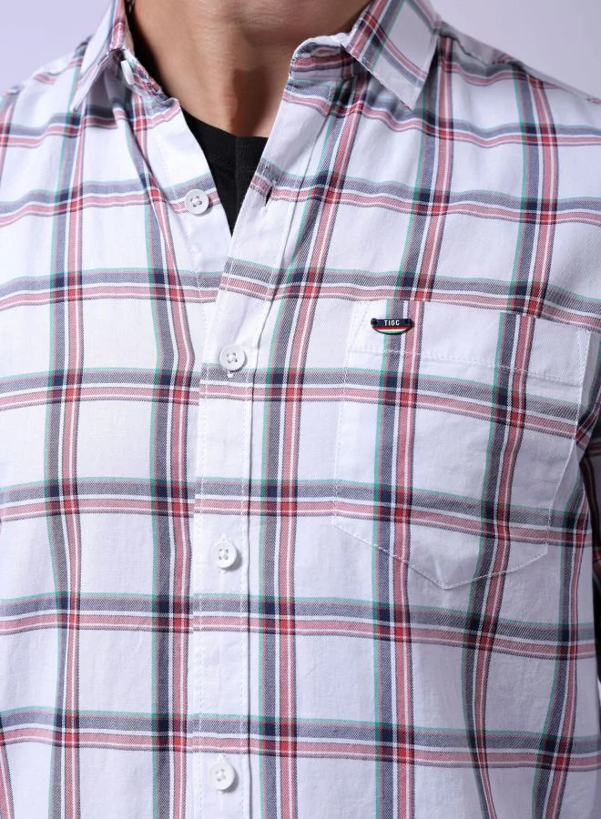 The Indian Garage Co Men Slim Fit Checkered Full Sleeves Cutaway Collar Casual Shirt