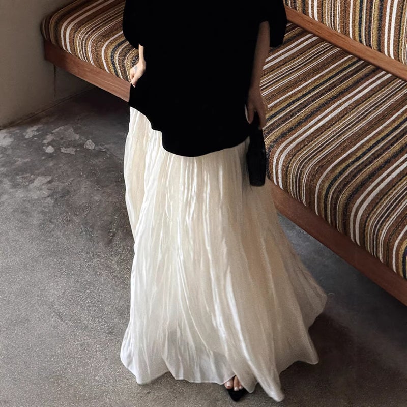 Women's Pleated Mesh Long Skirt - Image 3