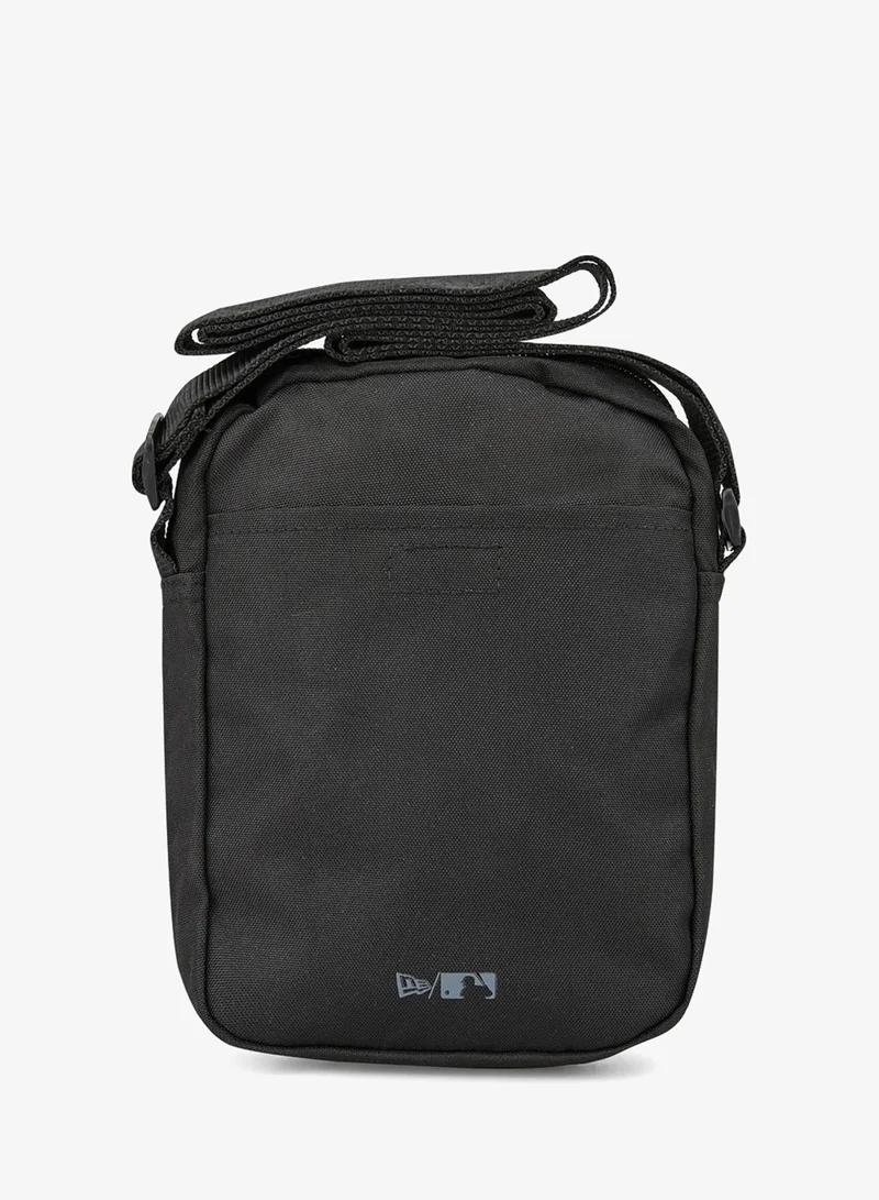 NEW ERA Men's New York Yankees Crossbody Bag