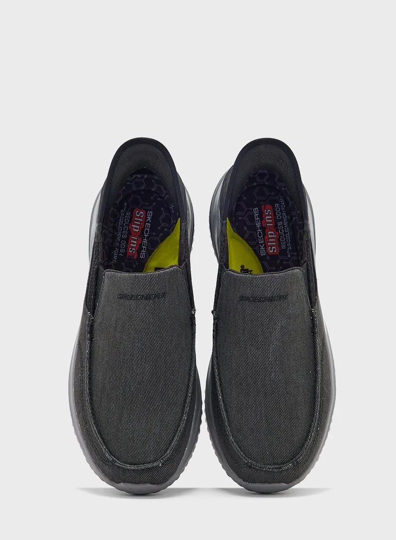 SKECHERS Delson 3.0