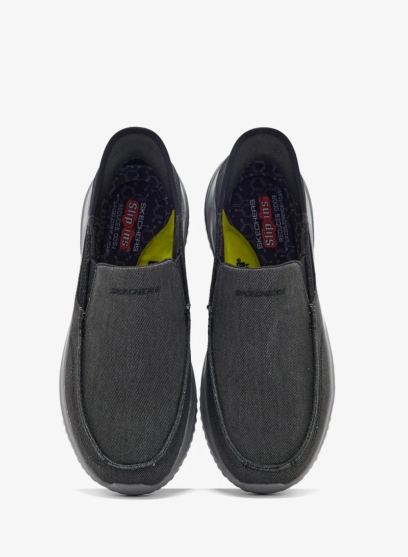 SKECHERS Delson 3.0