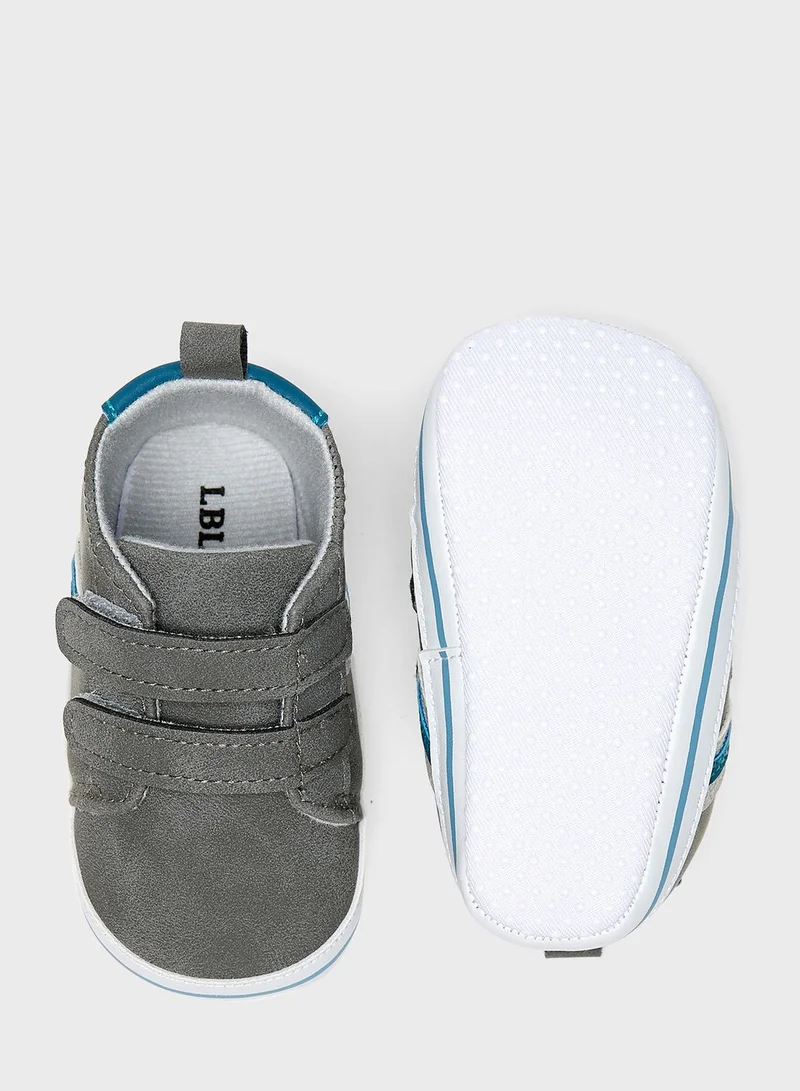 ال بي ال من شو اكسبرس Kids Low Top Velcro Sneakers