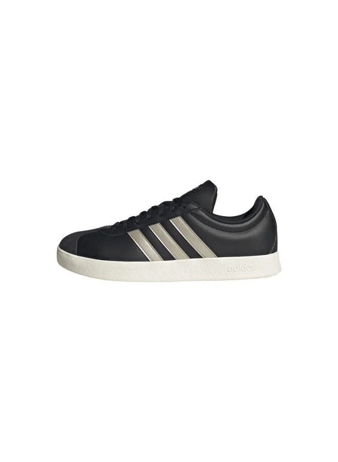 adidas أحذية رياضية نسائية    سوداء