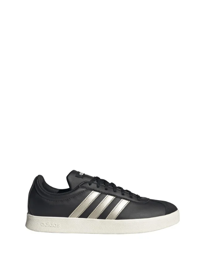 adidas أحذية رياضية نسائية    سوداء