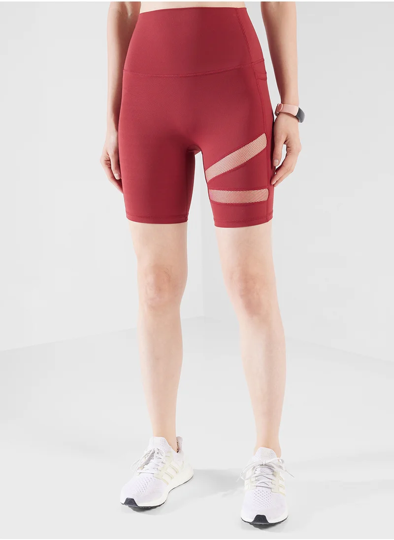 فورورد Sheer Mesh Panel Detail Sports Bra & Short Set