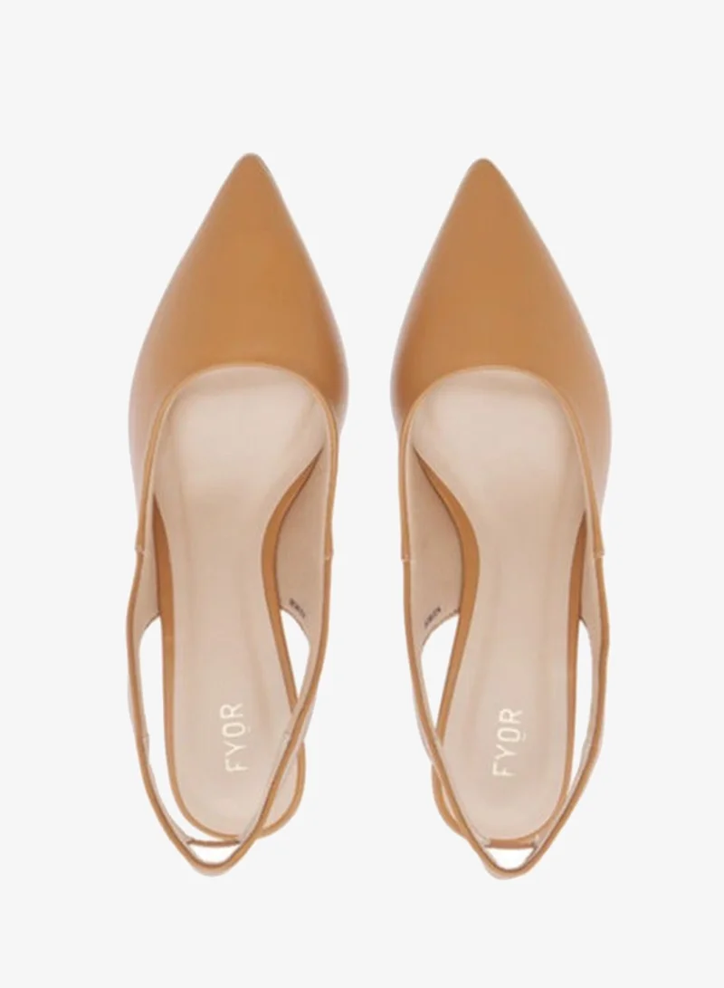 فايور Stylish Court Shoe BCM 074