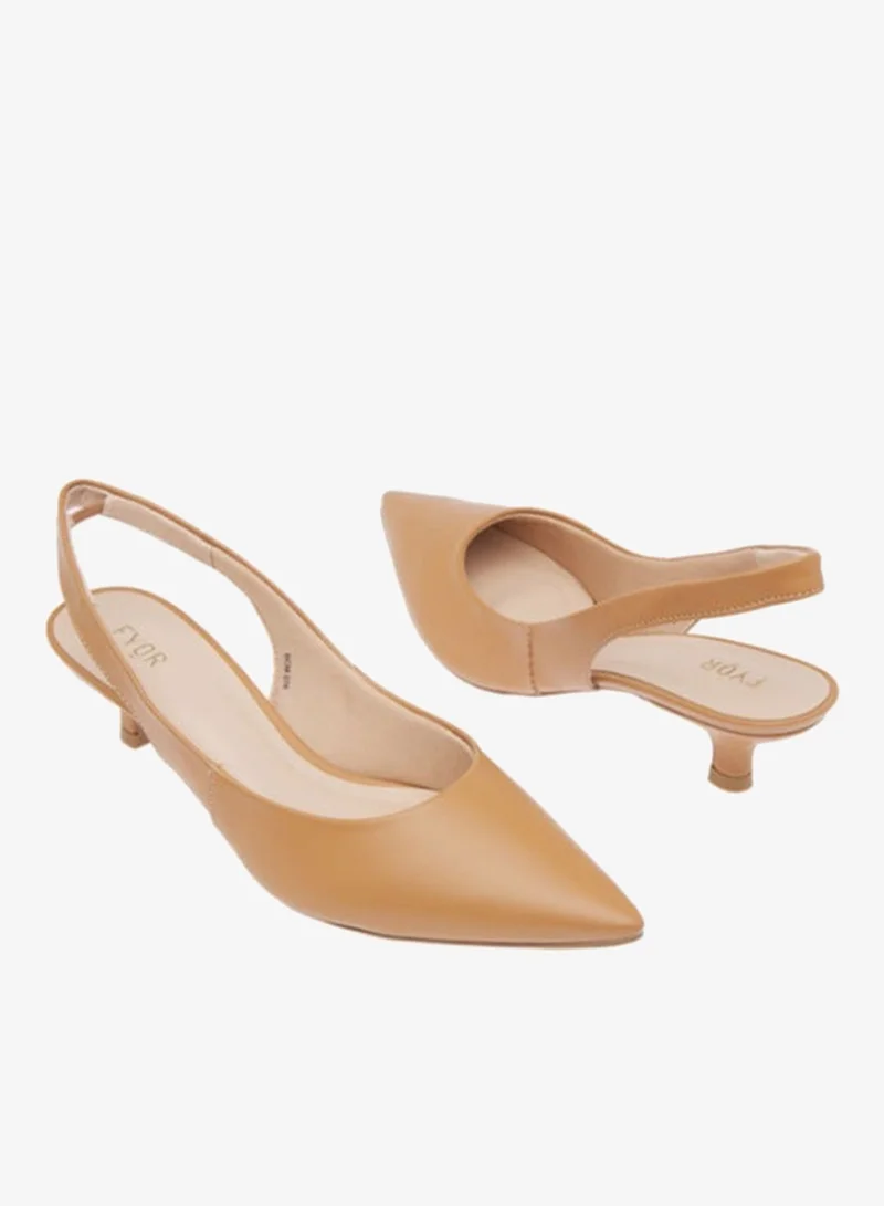 فايور Stylish Court Shoe BCM 074