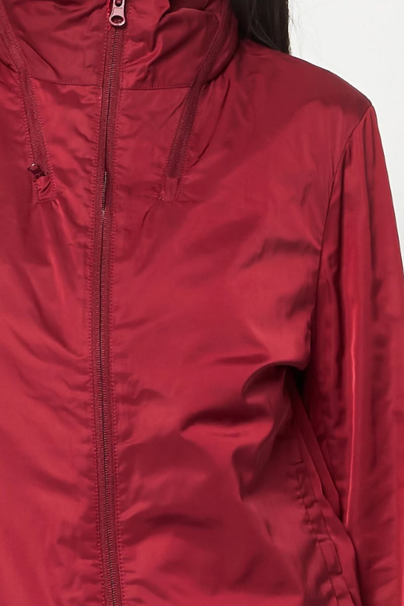 LACOSTE جاكيت واقي من الرياح للنساء، أحمر قاني - Image 5