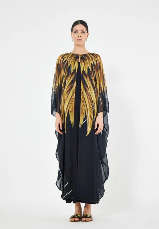 Thouq Contrast Pattern Print Bisht