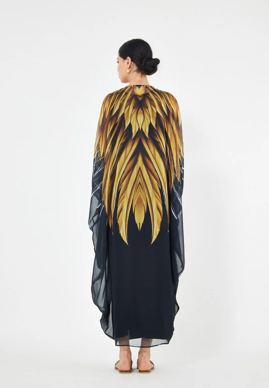 Thouq Contrast Pattern Print Bisht