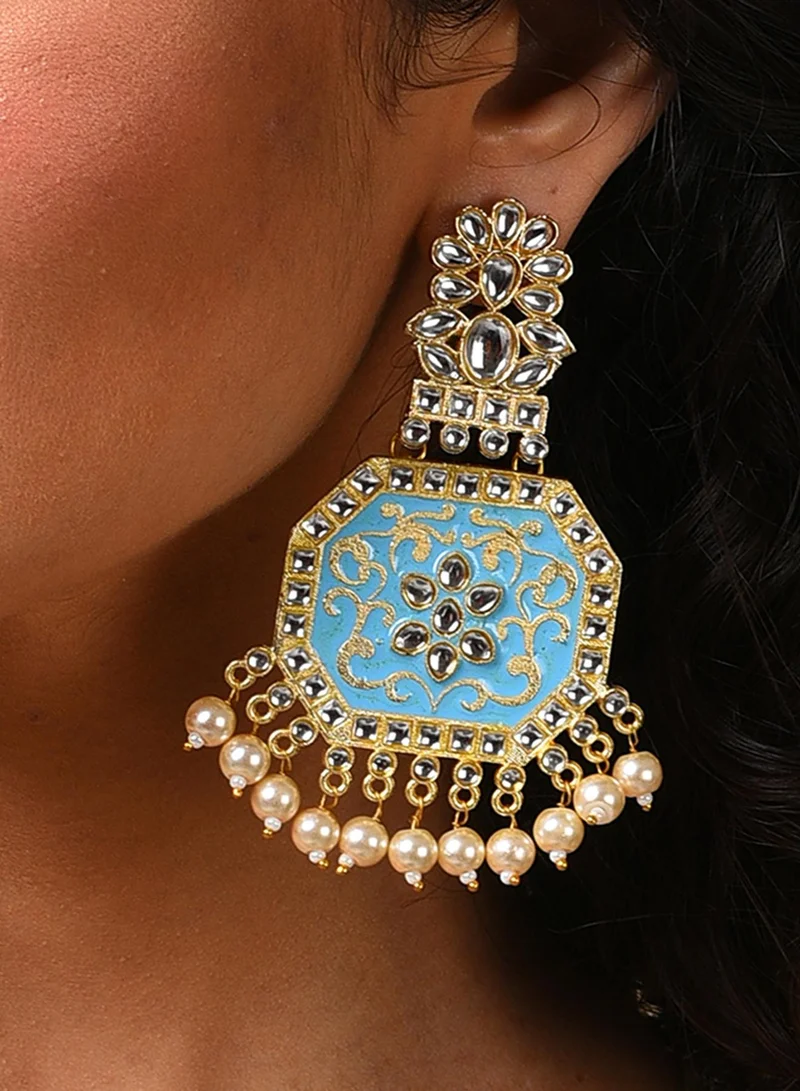SOHI Contemporary Artificial Drop Earring Jewellery